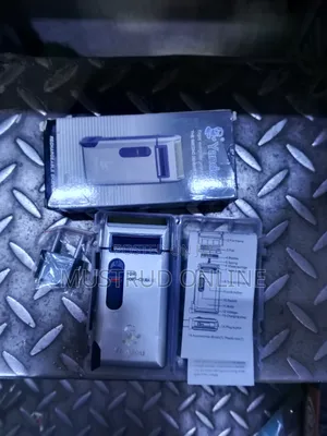 Rechargeable Electric Foil Shaver