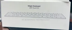 Magic Keyboard 3 With Touch Id (A3118) – Usb-C
 Built-in Touch Id