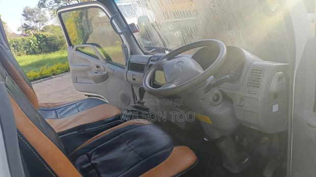 Toyota Dyna KDB 2015 - thumbnail 3