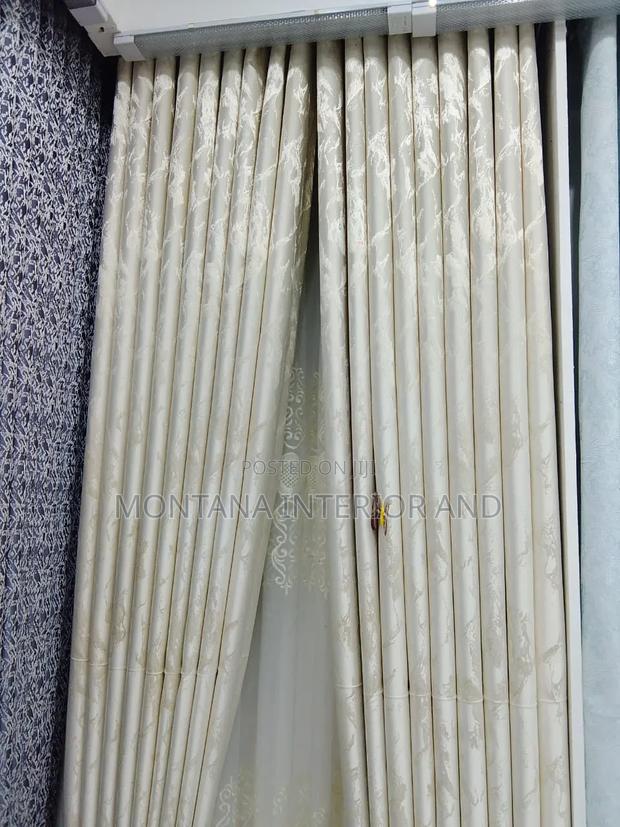 Living Room Curtains and Dinning - thumbnail 2