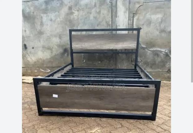 6by6 Single Bed for Sell