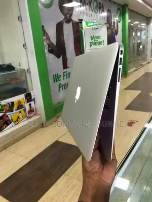 Laptop Apple MacBook Air 8GB Intel Core i7 SSD 256GB