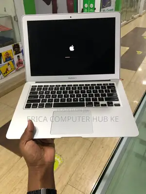 Laptop Apple MacBook Air 8GB Intel Core i7 SSD 256GB