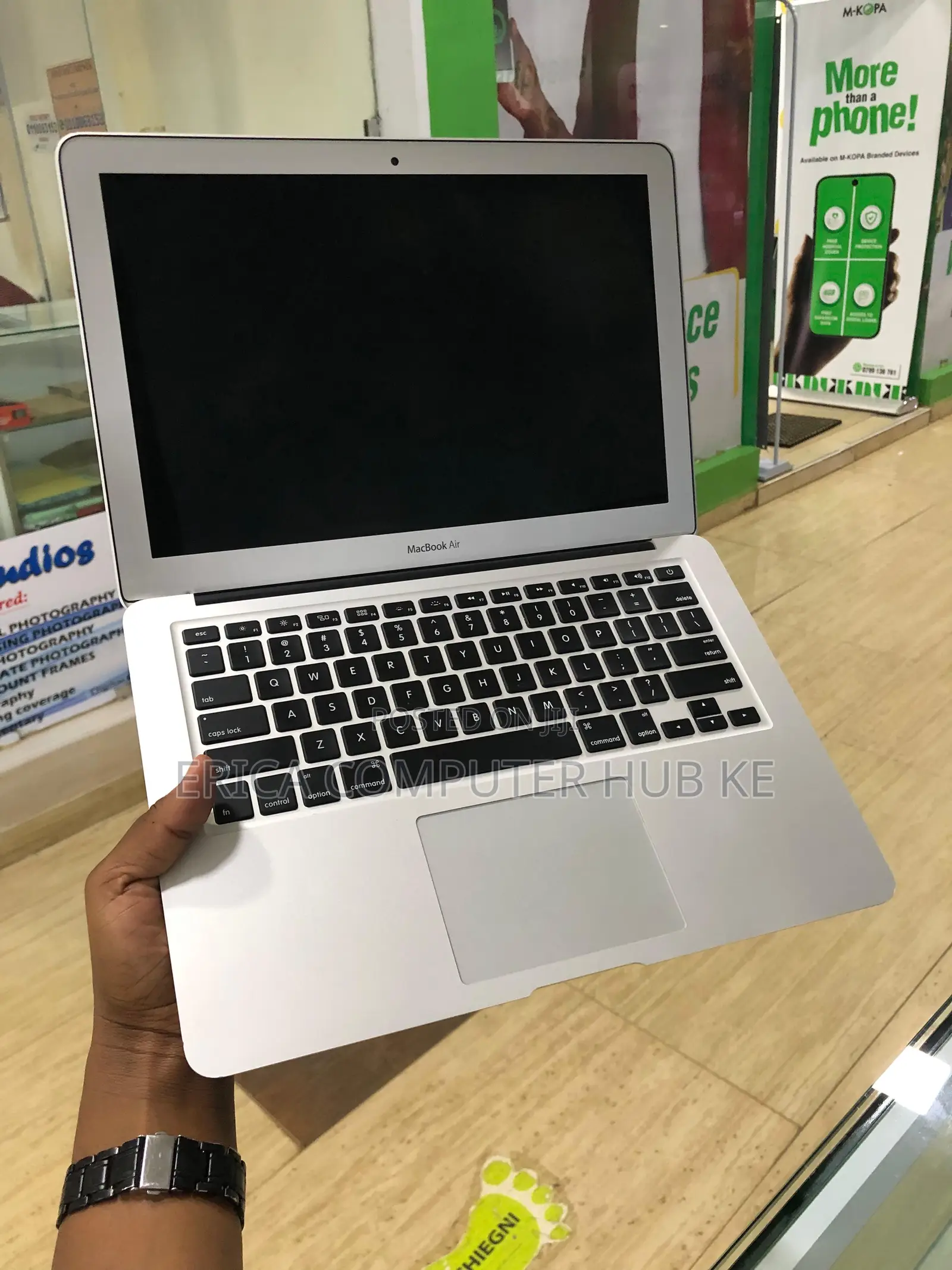 Laptop Apple MacBook Air 8GB Intel Core i7 SSD 256GB