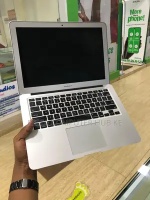 Laptop Apple MacBook Air 8GB Intel Core i7 SSD 256GB
