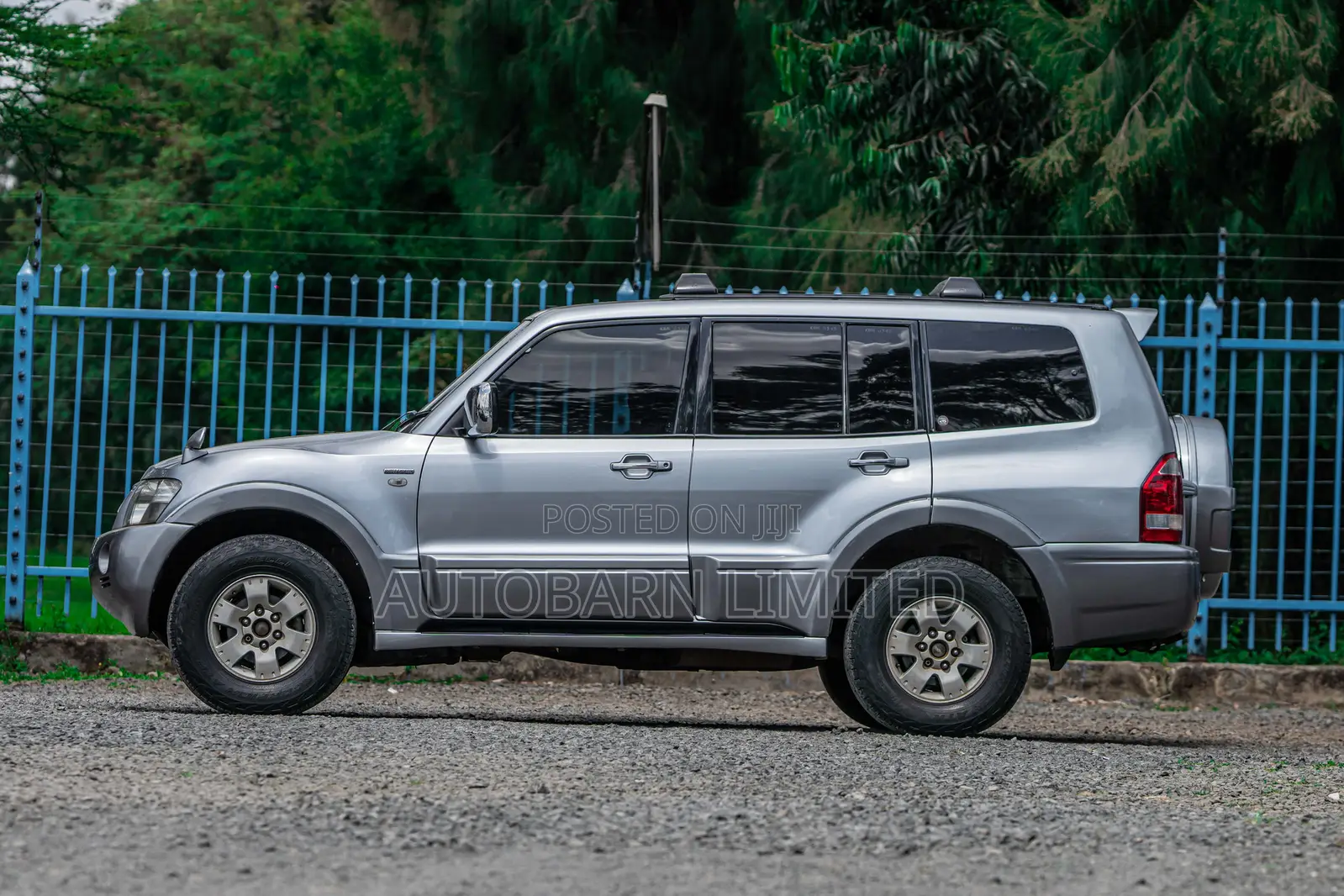 Mitsubishi Pajero 2004 Silver