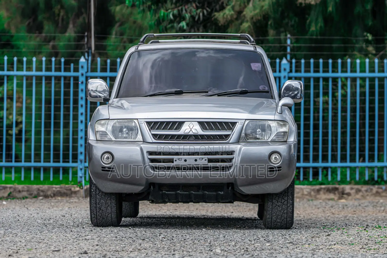 Mitsubishi Pajero 2004 Silver