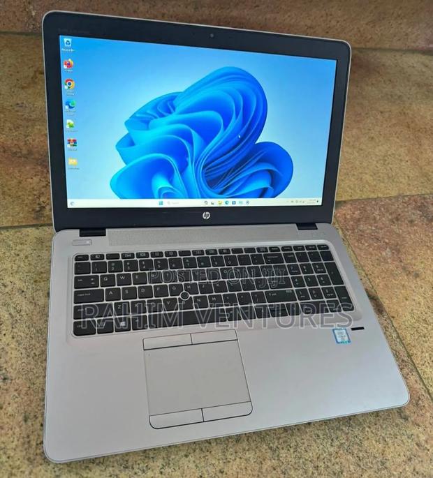 Laptop HP EliteBook 850 G3 8GB Intel Core i5 SSD 256GB