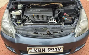 Toyota Wish 2004
