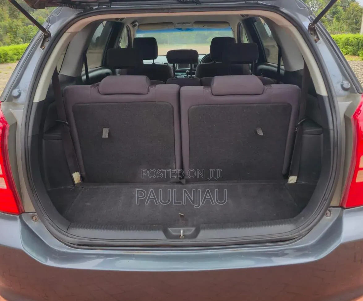 Toyota Wish 2004