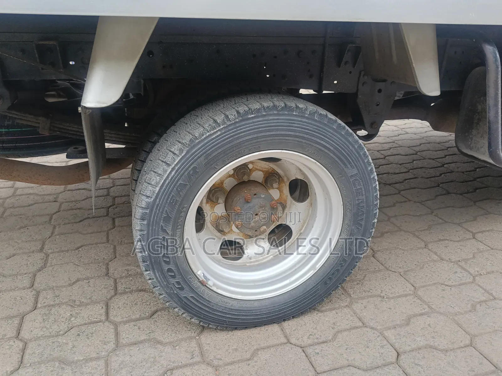Toyota Dyna,2014model,3000cc Diesel Engine and Manual Transmission 
