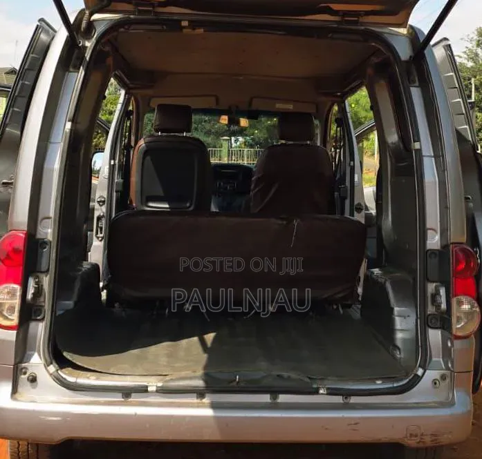 Nissan NV200 2015 Silver