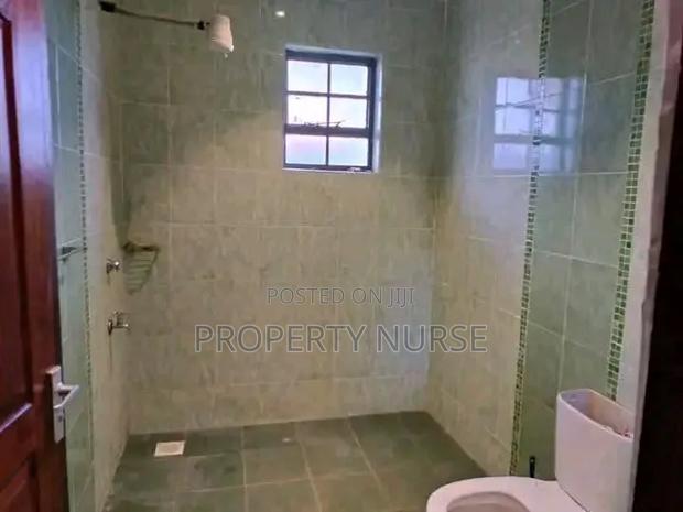 4bdrm Bungalow in DayStar Area for rent - thumbnail 5