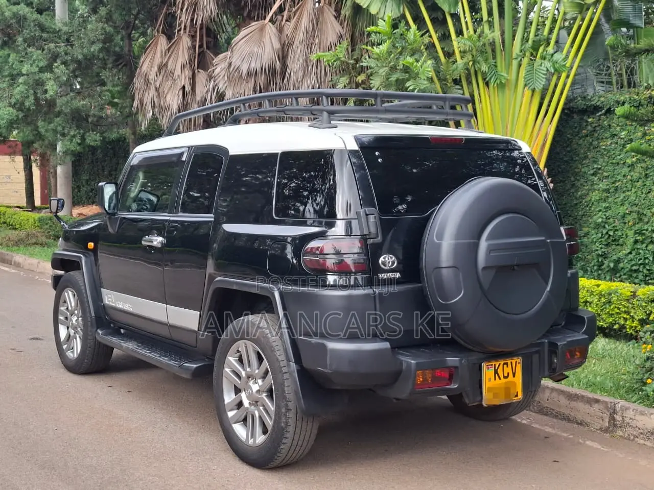 Toyota FJ Cruiser 2012 Black