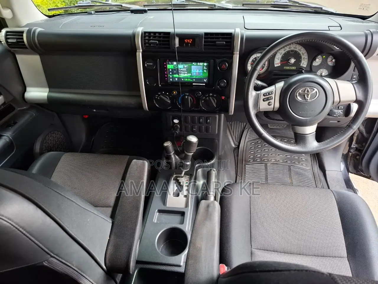 Toyota FJ Cruiser 2012 Black