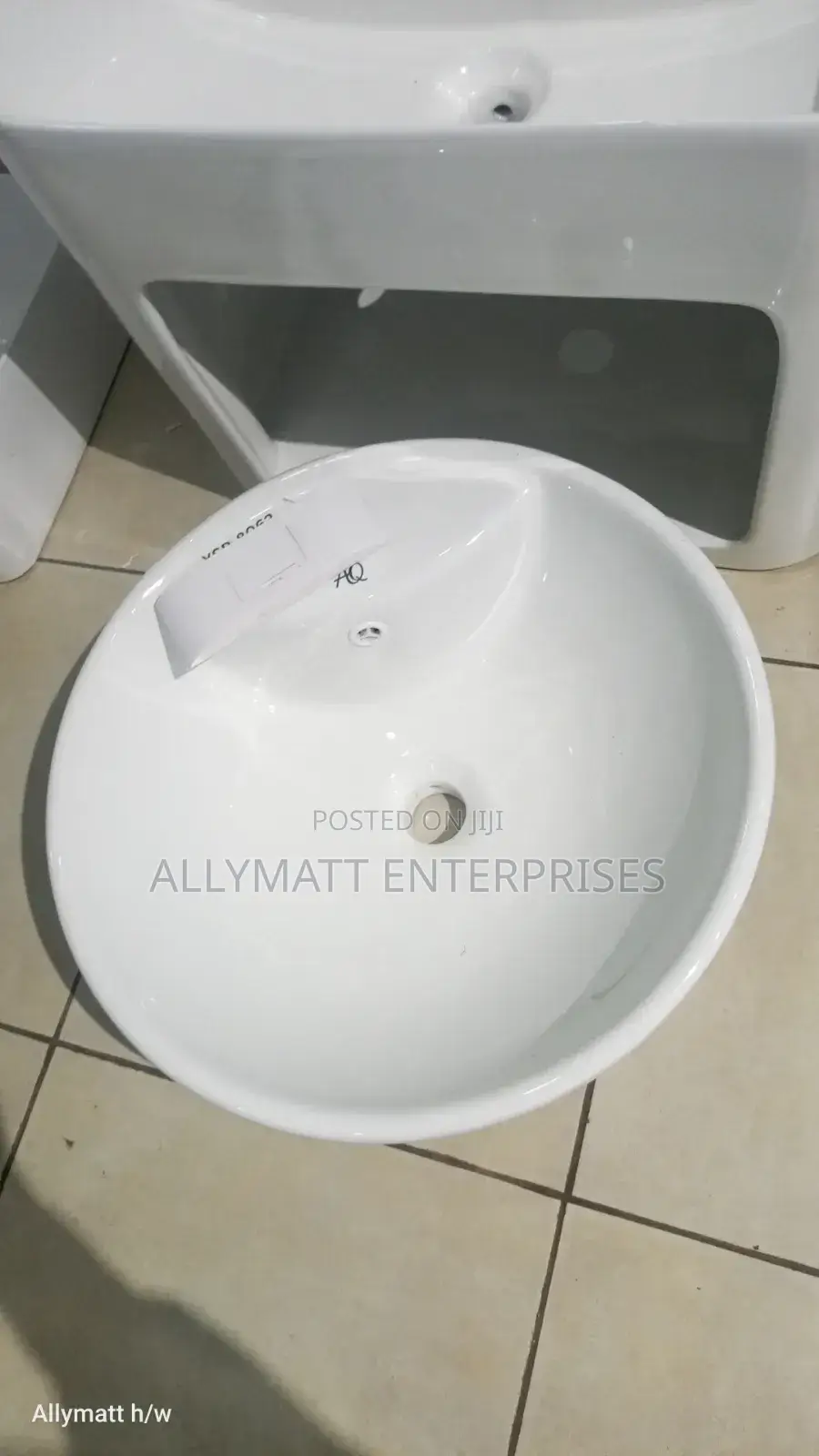 Round Countertop Basins