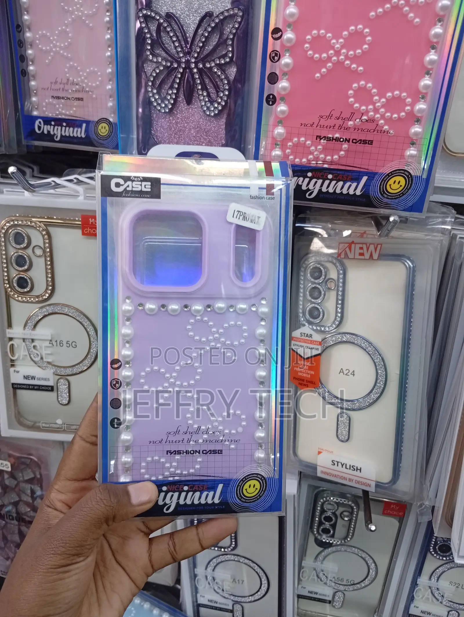 iPhone 17 Pro Max Coquette Aesthetic With a Light Purple Base, Case