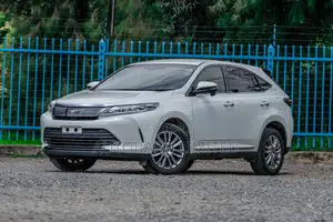 Toyota Harrier 2.0 2020 White