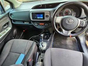 Toyota Vitz 2014 Black