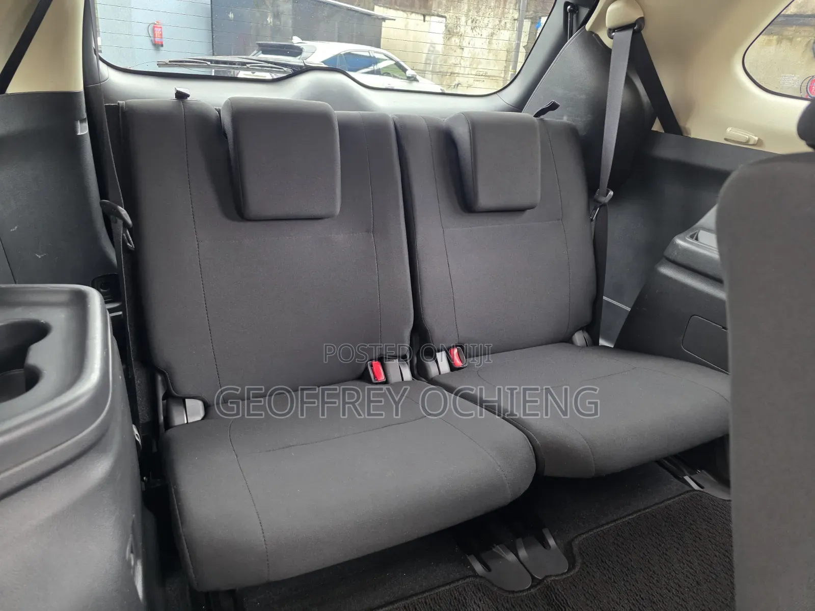 Mitsubishi Outlander 2019 White