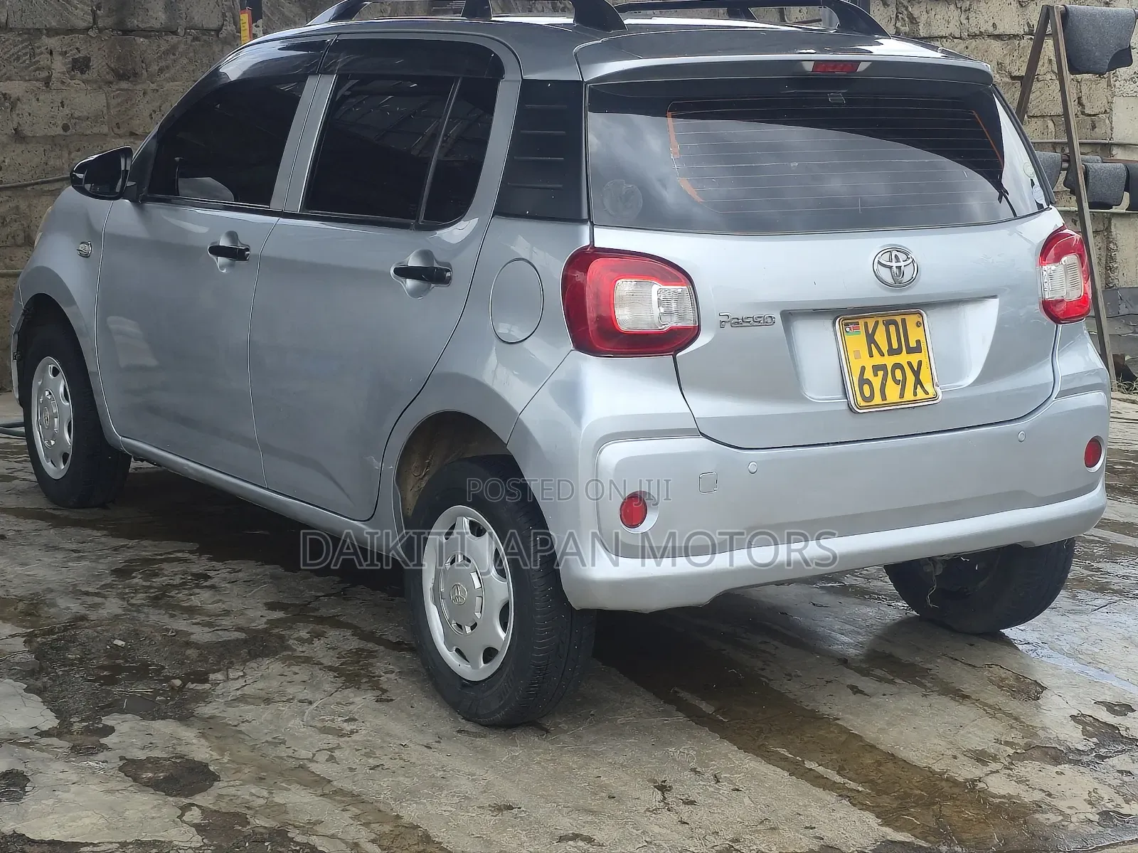 Toyota Passo 2016 Silver