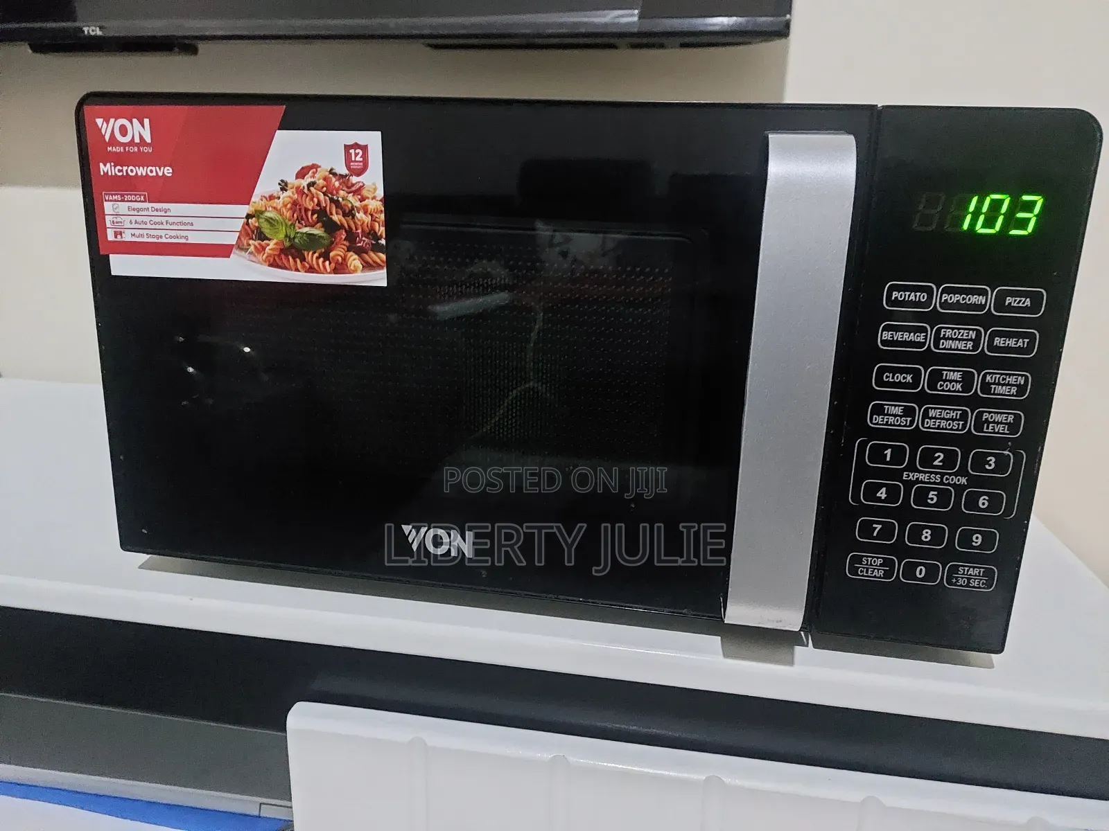 Gently Used Microwave - Excellent Working Condition