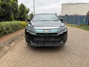 Toyota Harrier 2.0 2019 Black
