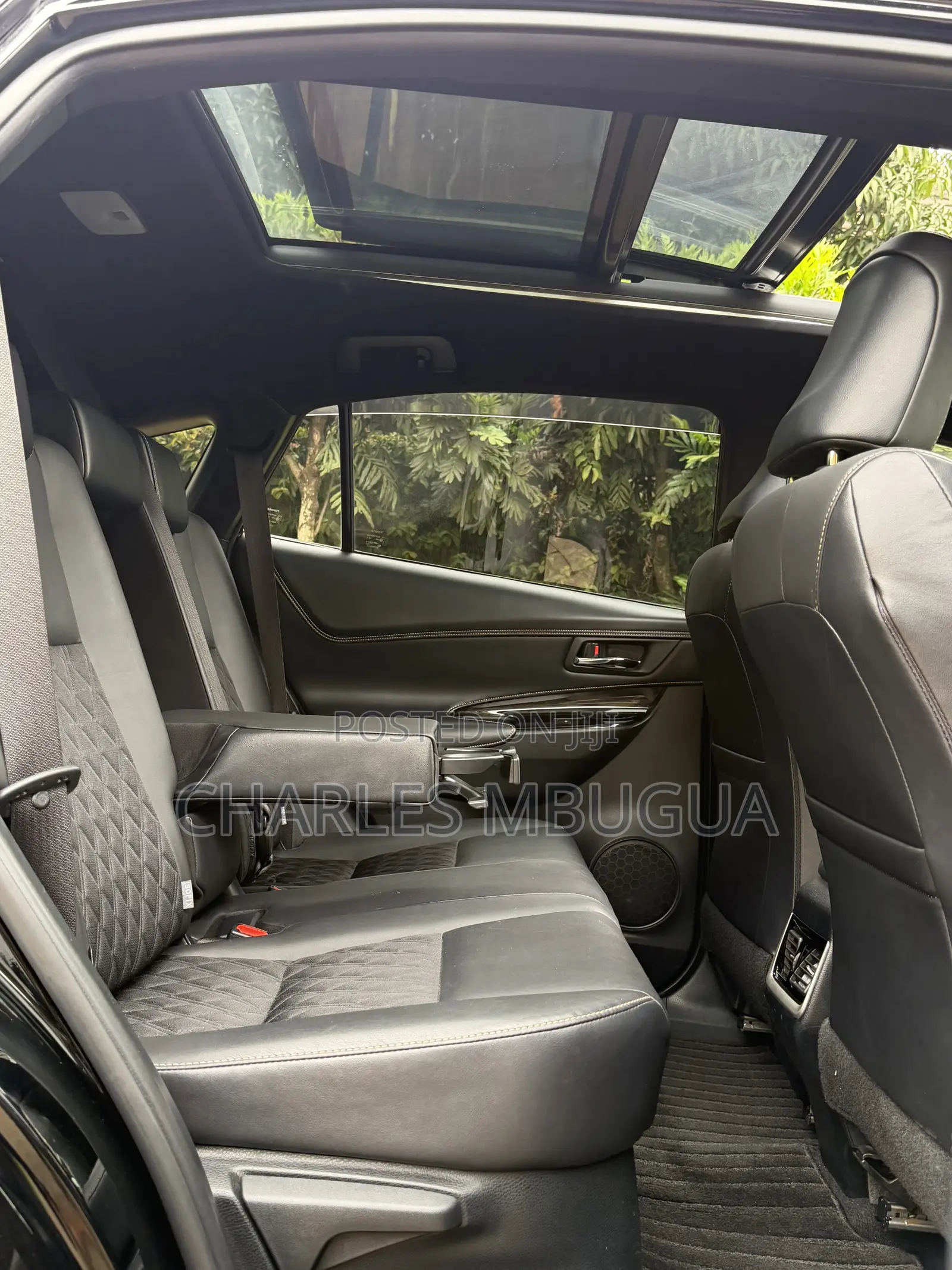 Toyota Harrier 2.0 2019 Black
