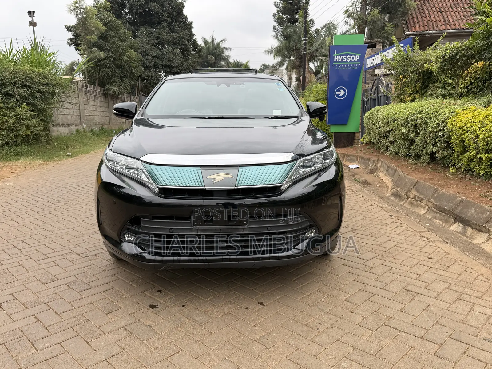 Toyota Harrier 2.0 2019 Black