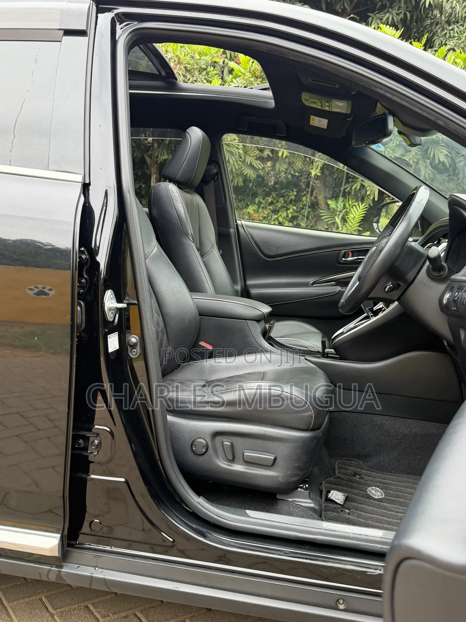 Toyota Harrier 2.0 2019 Black