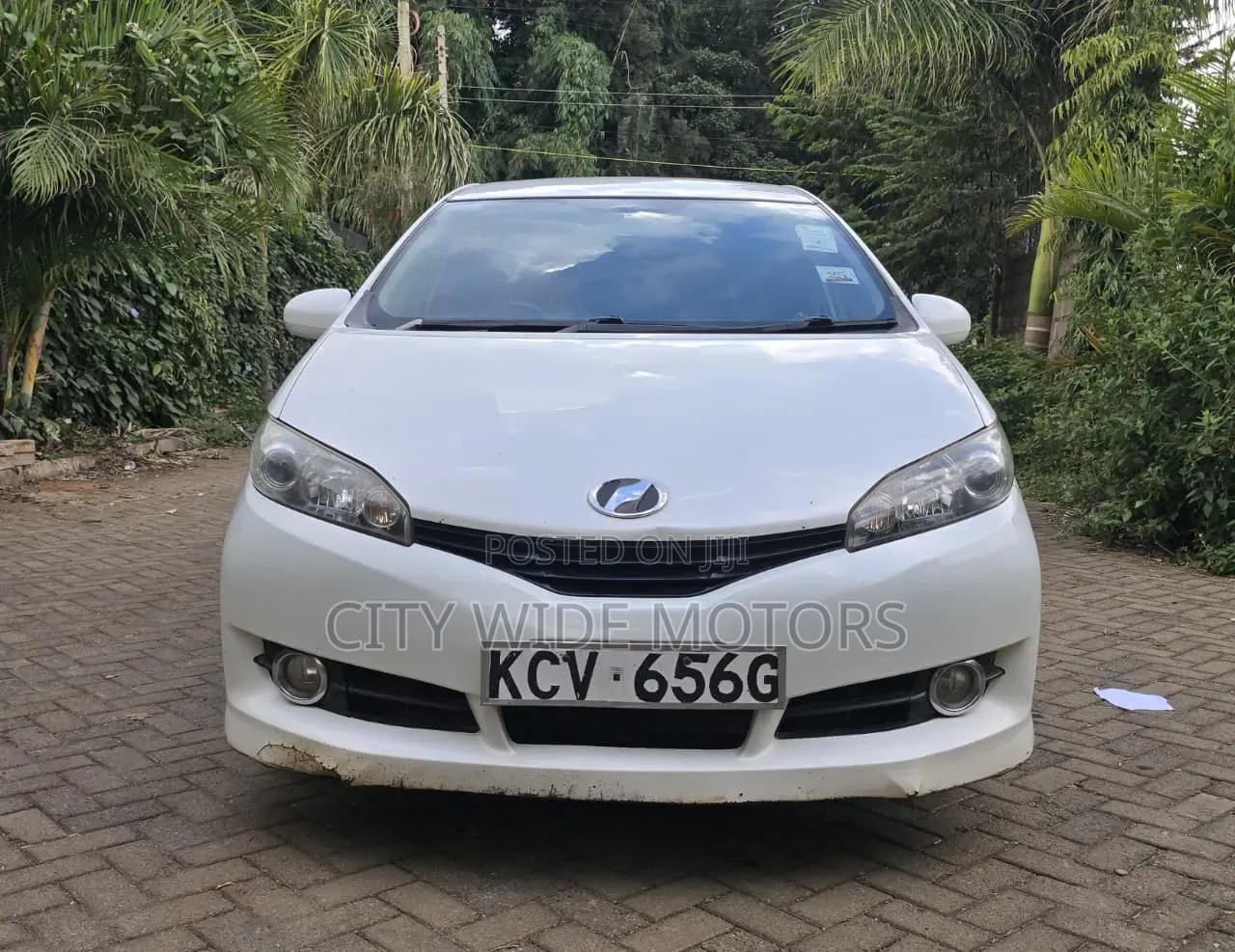 Toyota Wish 2012 White