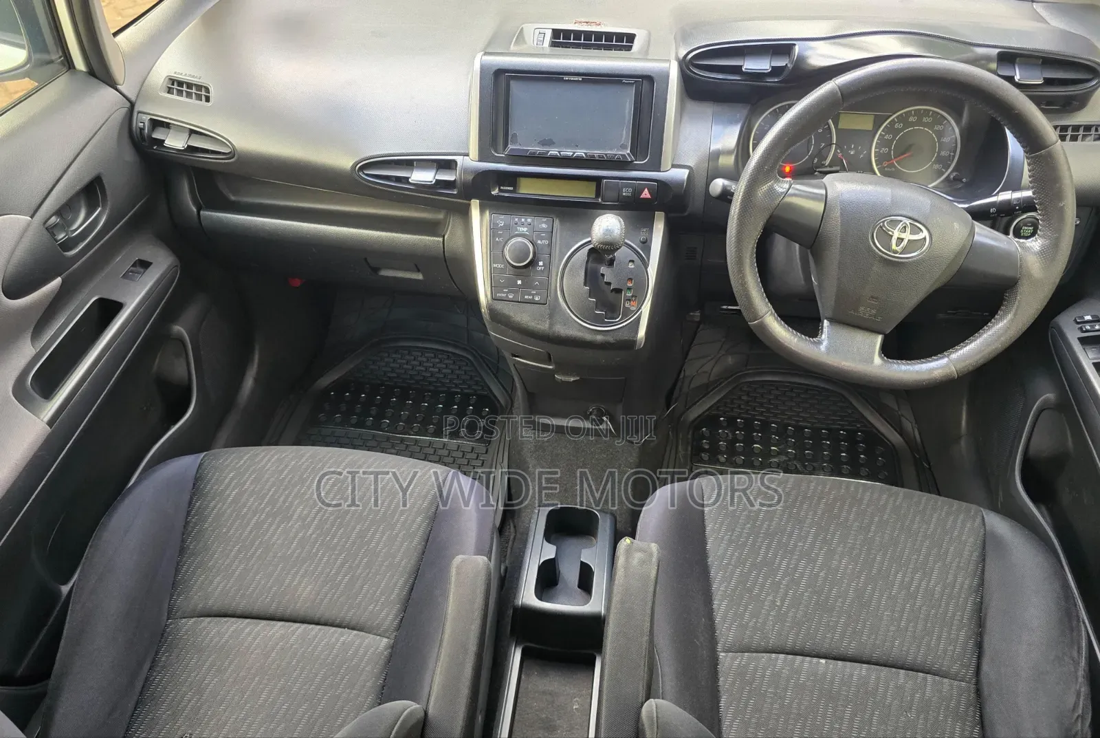 Toyota Wish 2012 White