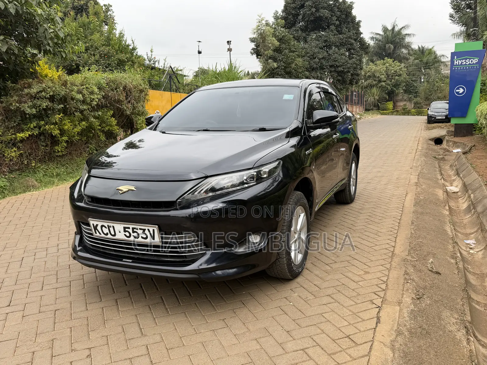 Toyota Harrier 2.5 Hybrid 4WD 2014 Black
