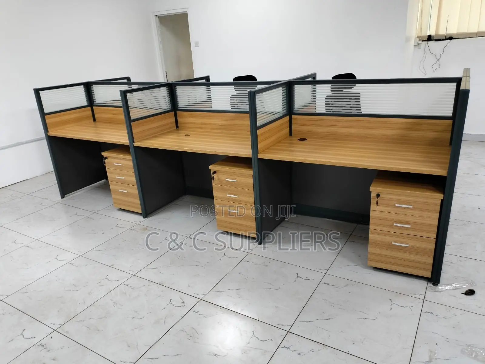 6-Way Office Workstation-Brown