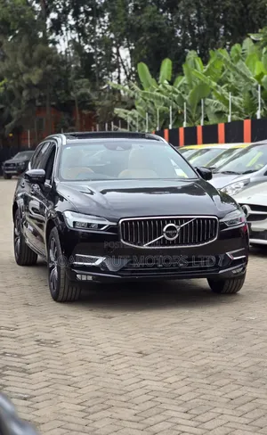 Volvo XC60 2021 Black