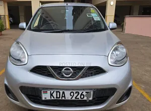 Nissan March 2013 Silver