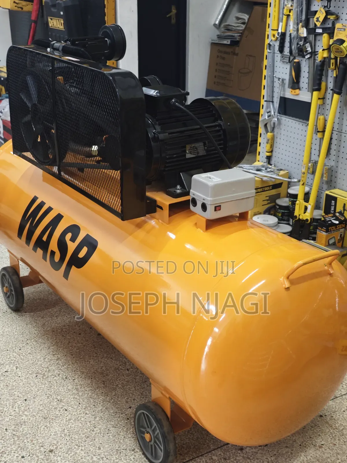 Wasp Belt-Driven Air Compressor.