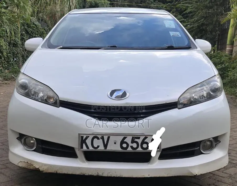 Toyota Wish 2012 White