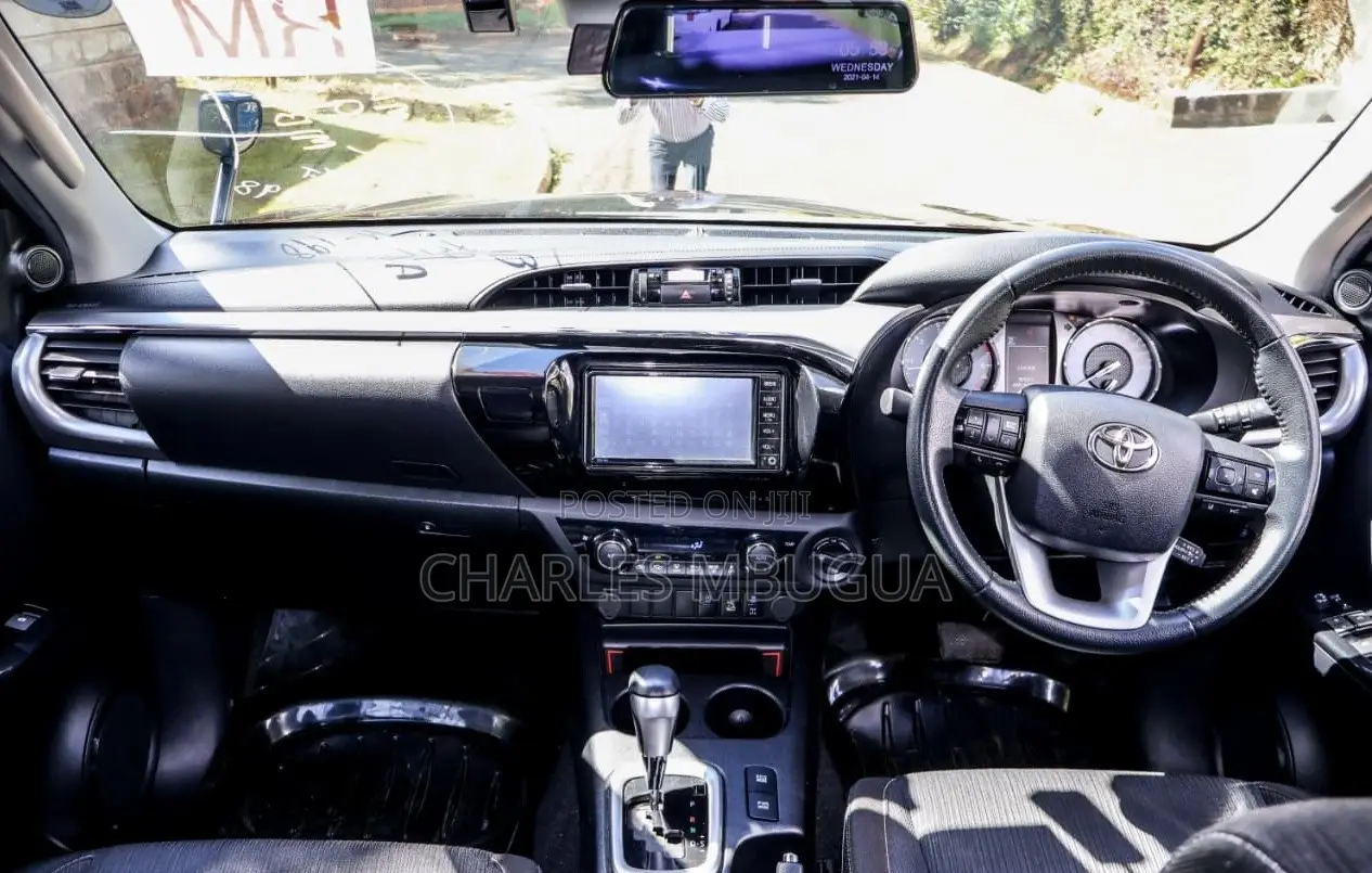 Toyota Hilux Revo Double Cab Deisel 2.8 AWD 2021 Black