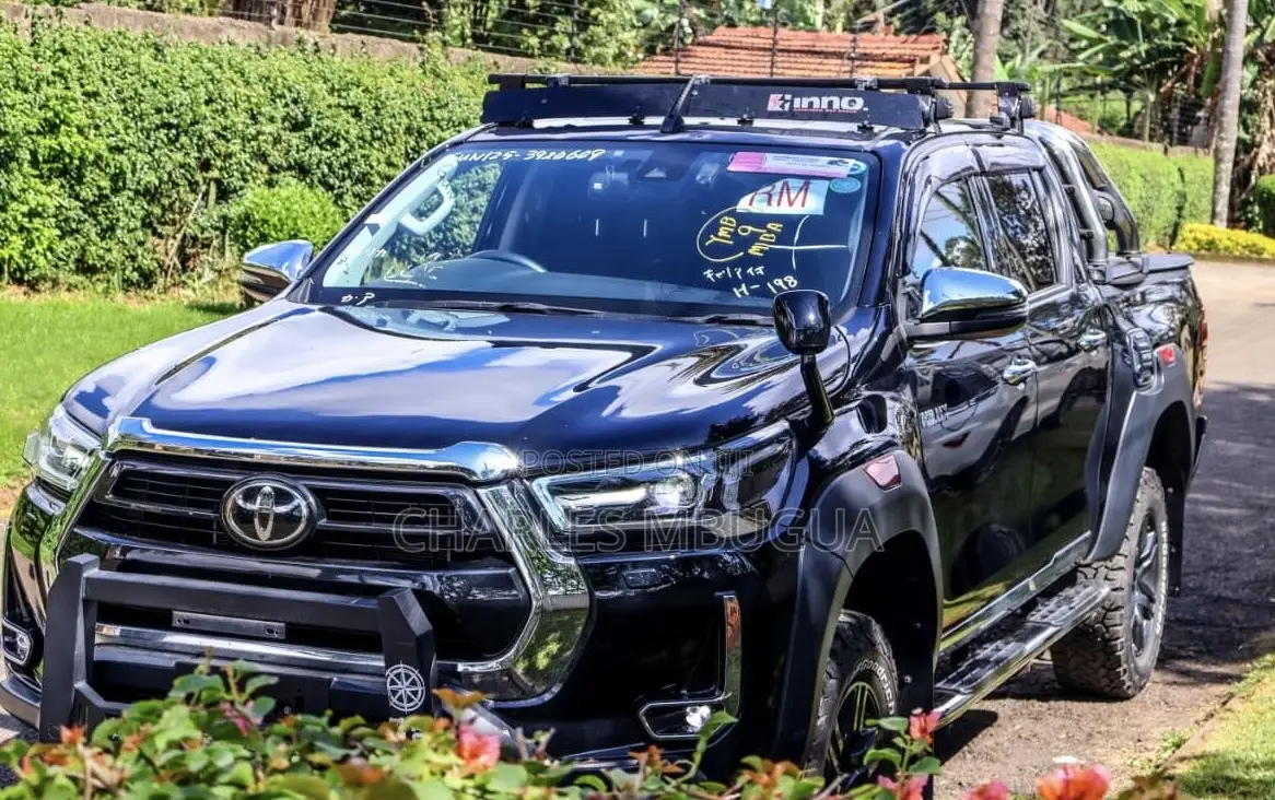 Toyota Hilux Revo Double Cab Deisel 2.8 AWD 2021 Black