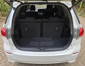 Toyota Wish 2012 White