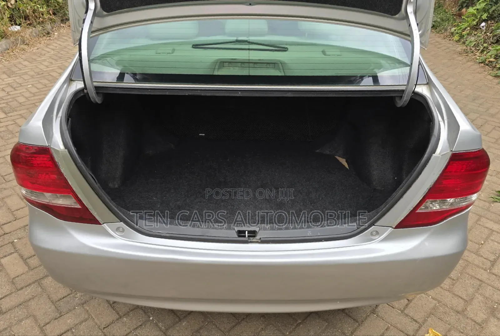 Toyota Axio 2009 Silver