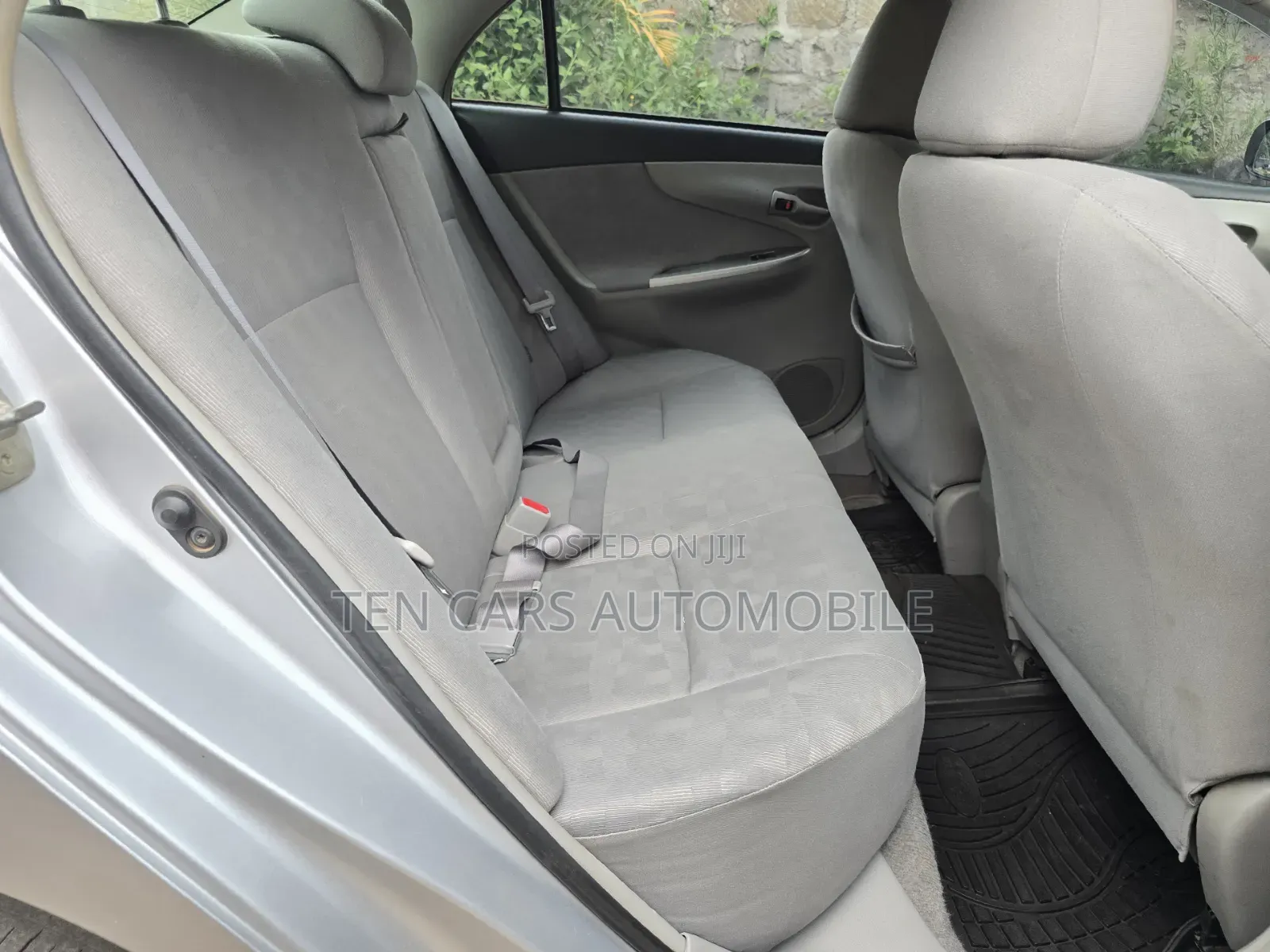 Toyota Axio 2009 Silver