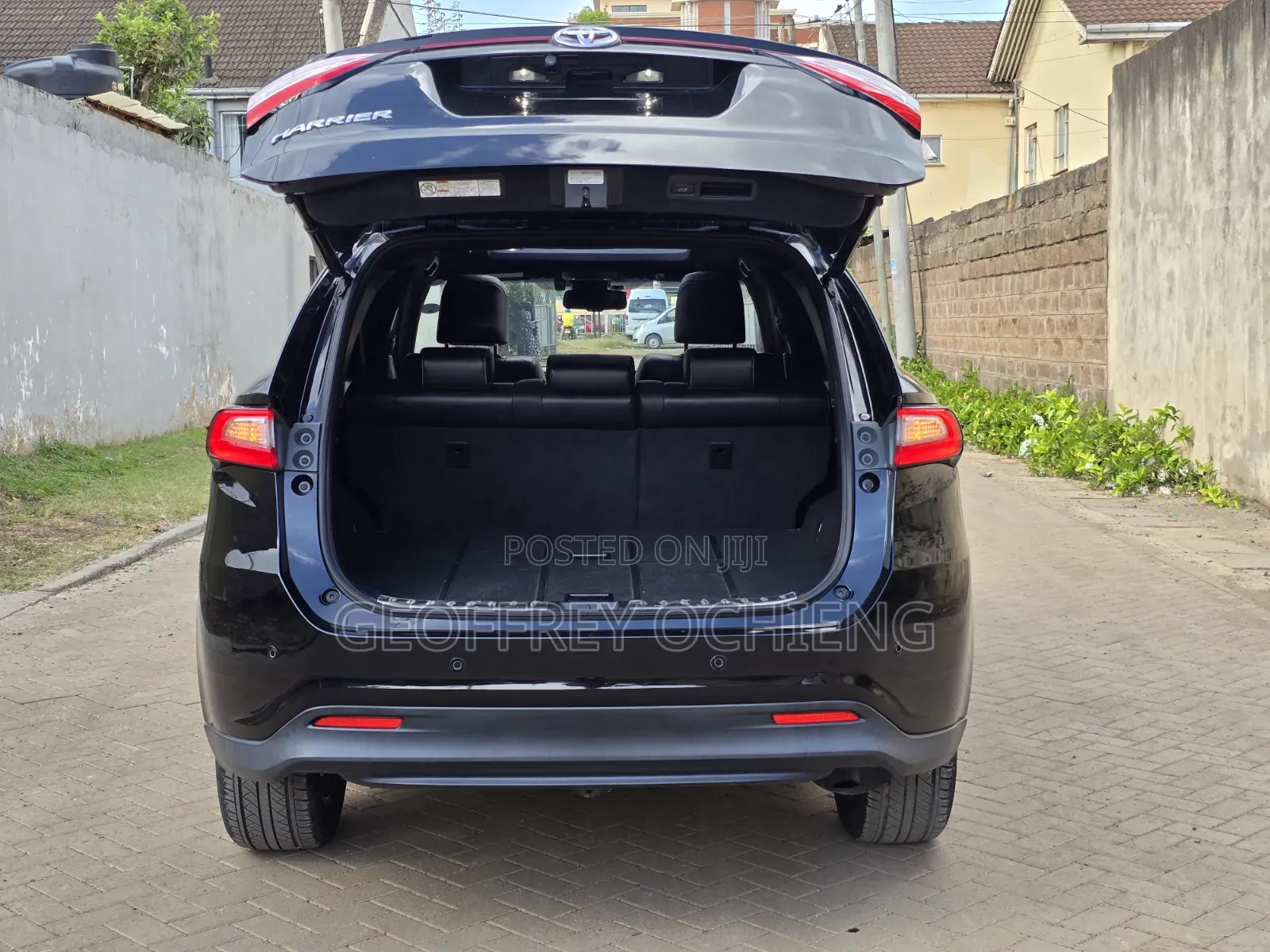 Toyota Harrier 2018 Black
