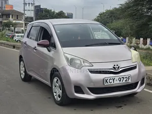 Toyota Ractis 2013 Pink