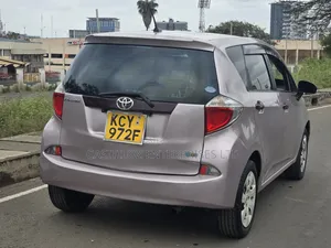 Toyota Ractis 2013 Pink