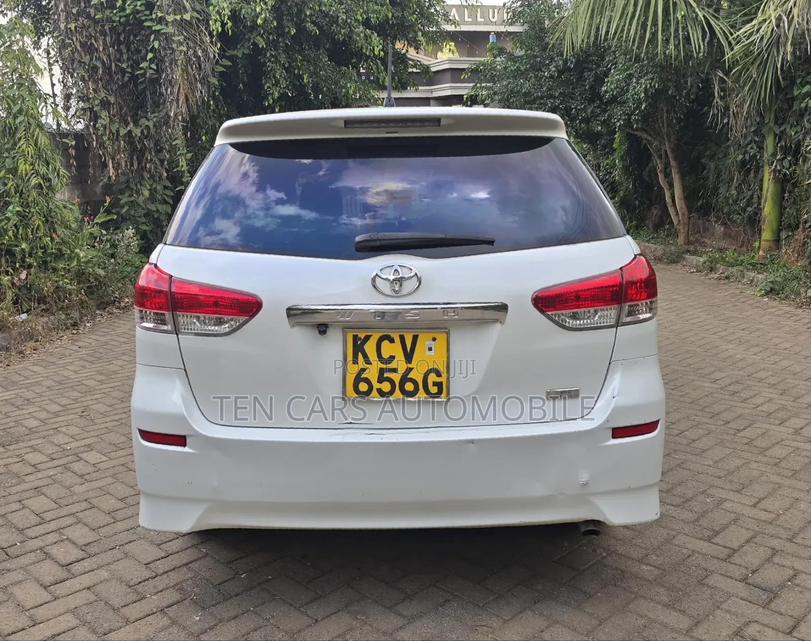 Toyota Wish 2012 White