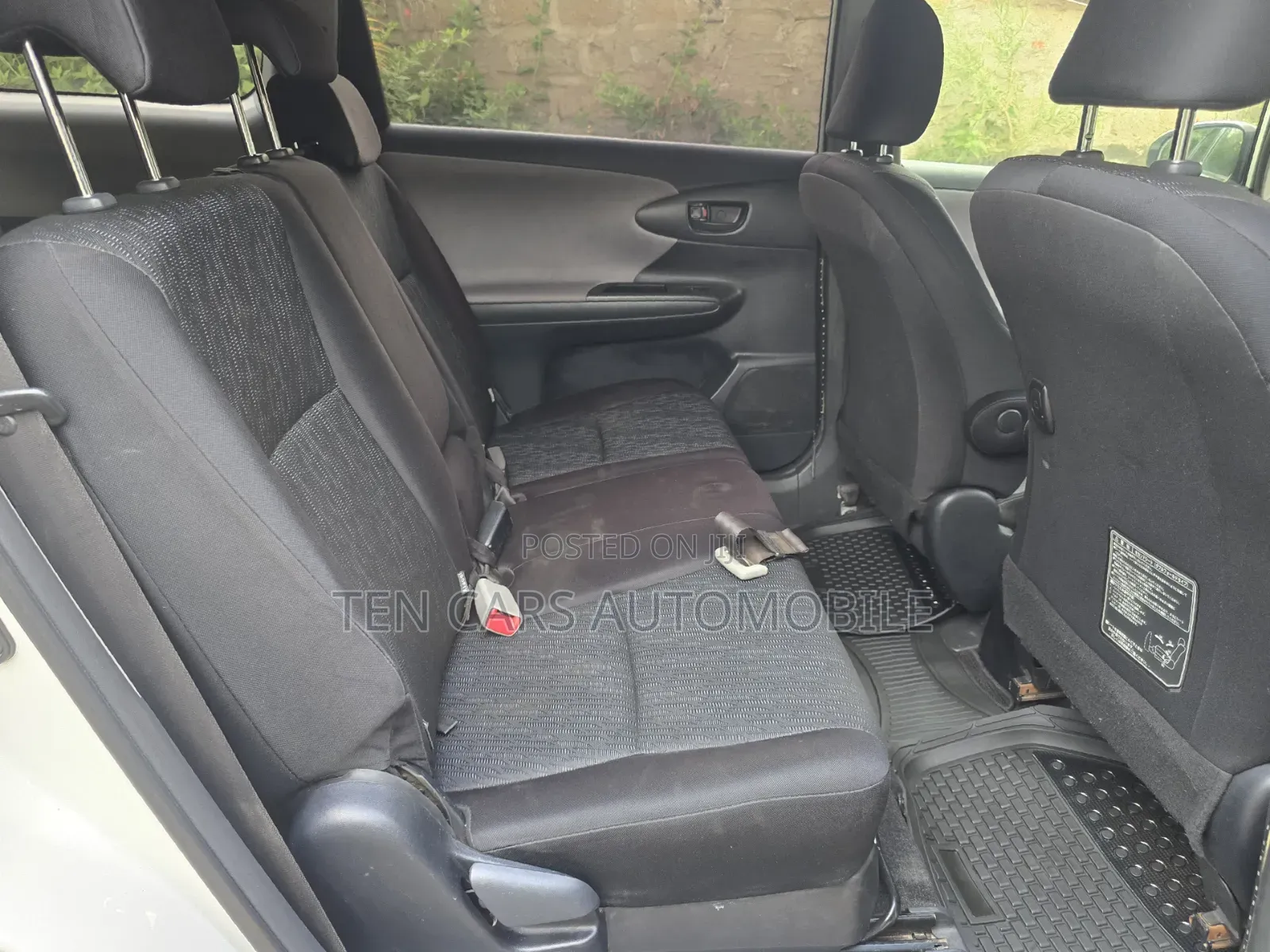 Toyota Wish 2012 White