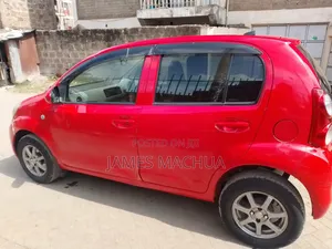 Toyota Passo 2014 Red