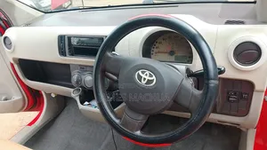 Toyota Passo 2014 Red